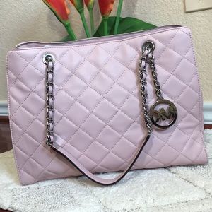 Michael Kors Susannah Large Quilted Shoulder Bag